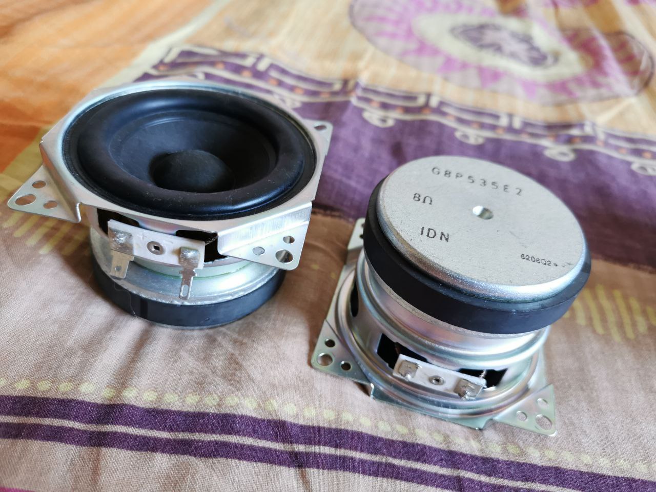 Ага, видно что с говна... ...