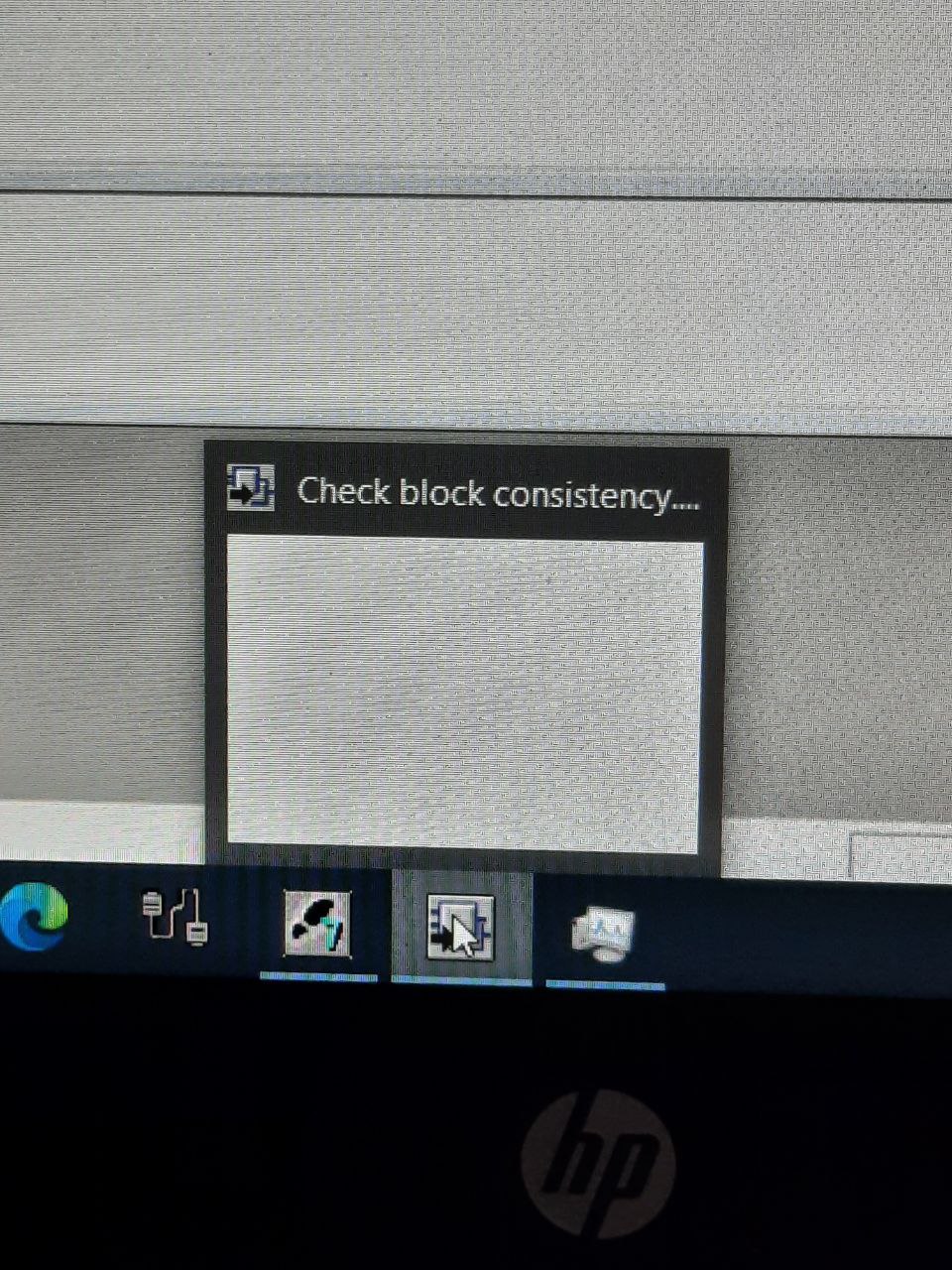 Всем привет вопрос по Step7 может кто сталкивался подскажите
не могу открыть окно Check block consistacy...